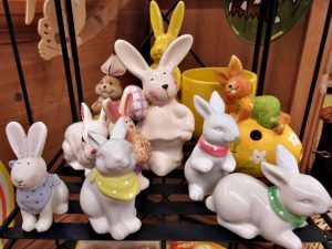 Oster-Dekoration Hasenfiguren