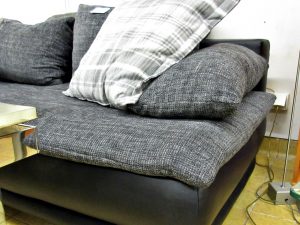 Moderne Wohnmöbel Couch Stoff grau