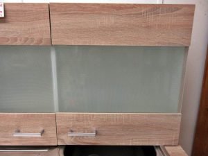 Moderne Singleküche Teeküche Hochschrank