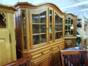 Vitrinenschrank Eiche hell