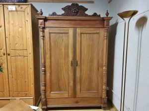Kleiderschrank Gründerzeitstil Holz massiv