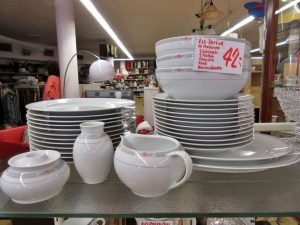 Porzellan Geschirr modern