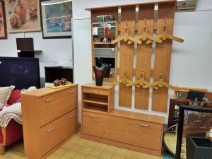 Möbel und Einrichtung Garderobe Dielenmöbel Buche