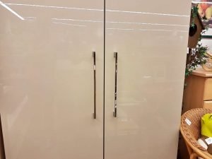 Schlafzimmerschrank Dielenschrank 2-türig Hochglanz weiss