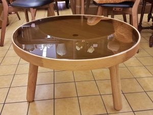 Bestelltisch rund mit Glas retro