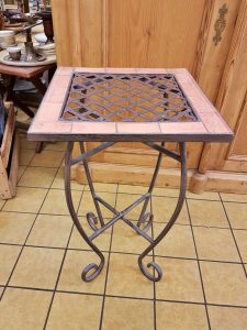Blumentisch Blumenhocker Terracotta mediterran