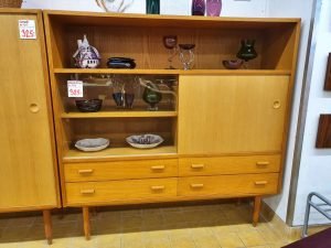 Wohnzimmerschrank 50er Jahre retro