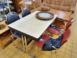 Esstisch Stühle 70er Jahre Retro