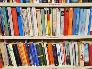 Bücher Taschenbücher Bildbände Lexika