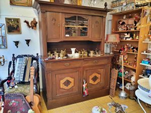 Buffetschrank Eiche antik