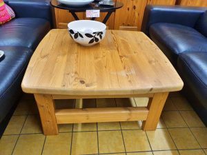 Wohnzimmertisch Weichholz