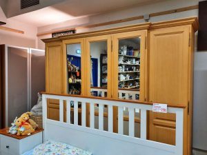Kleiderschrank 5-türig mit Spiegel Landhausstil Pinie