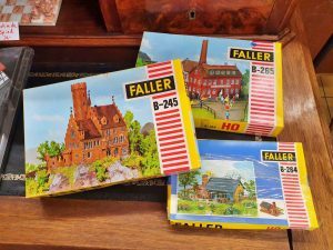 Modelleisenbahn Zubehör von Märklin Faller VAU-PE 04