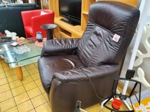 Fernsehsessel elektr. verstellbar Leder braun