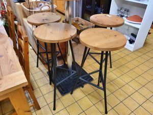 Barhocker Holz mit Metallgestell