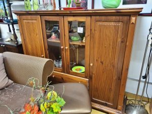 Highboard Holz Kolonialstil