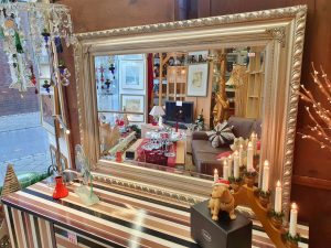 Einrichtung und Dekoartikel 20221124 02