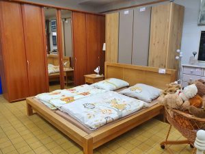 Möbel und Einrichtung 20221210 02