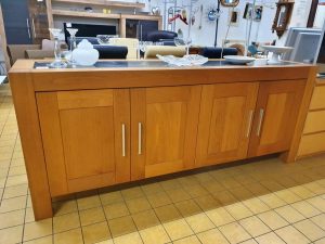 Möbel und Einrichtung 20221230 01