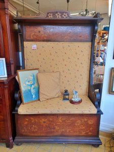 20230304 Möbel und Einrichtung 04