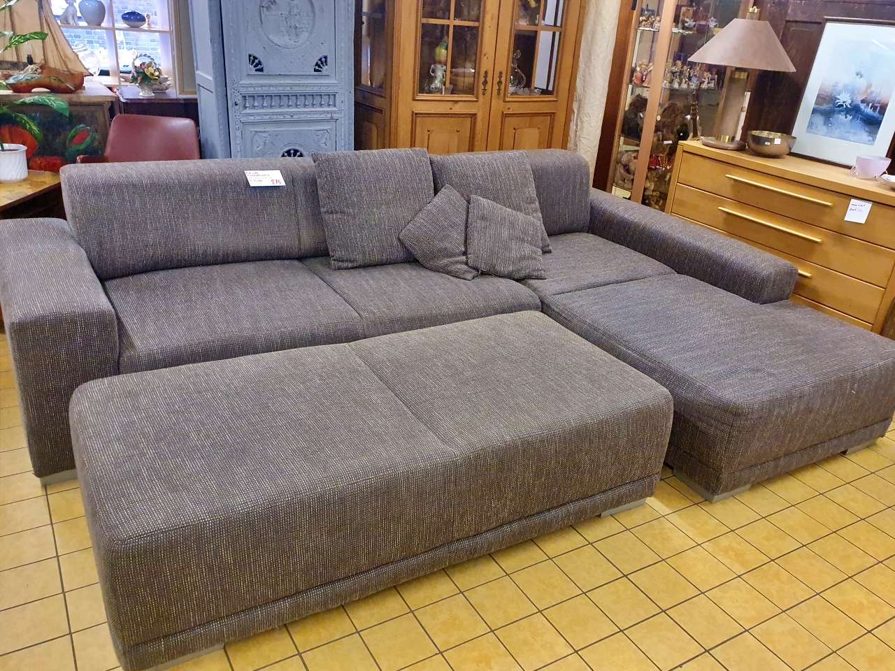 20230312 Möbel und Einrichtung 01