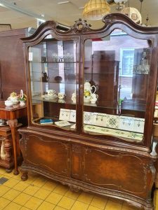 20230402 Möbel und Einrichtung 08