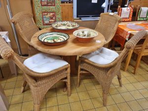 20230417 Möbel und Einrichtung 04