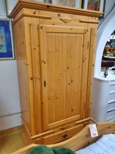 20230417 Möbel und Einrichtung 06