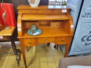 20230507 Möbel und Einrichtung 12