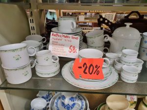 20230515 Porzellan und Geschirr reduziert 05