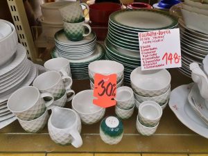 20230515 Porzellan und Geschirr reduziert 07
