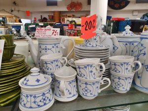 20230515 Porzellan und Geschirr reduziert 11