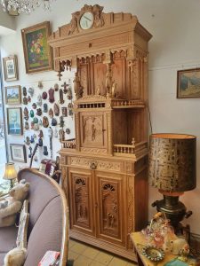 202307029 Möbel und Einrichtung 05