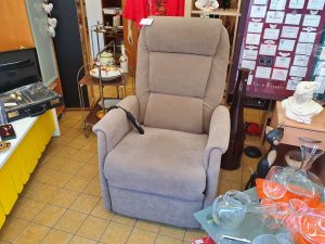 20230820 Möbel und Einrichtung 03