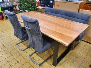 20231130 Möbel und Einrichtung 01