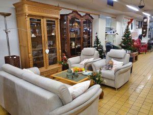 20231218 Möbel, Einrichtung und Weihnachtsdeko 02