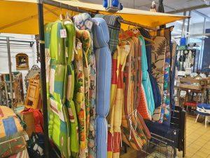 20240428 Möbel und Geräte für die Garten-Saison 05