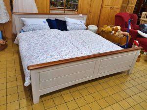 20240727 Möbel und Einrichtung 05