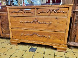 20250224 Möbel Einrichtung 06