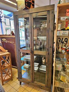 20250317 Möbel Einrichtung 04