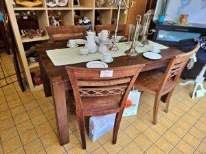 20250525 Möbel und Einrichtung 06