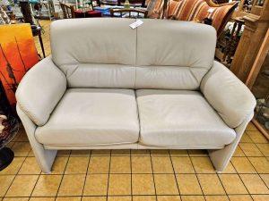 20250824 Möbel und Einrichtung 09