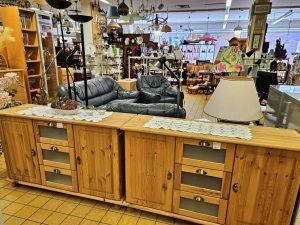 20250830 Möbel und Einrichtung 01