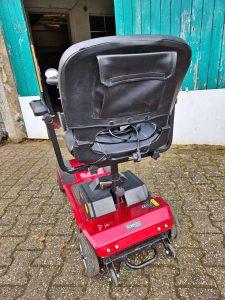 20260605 Trödel Oase E-Scooter Seniorenmobil in rot 05